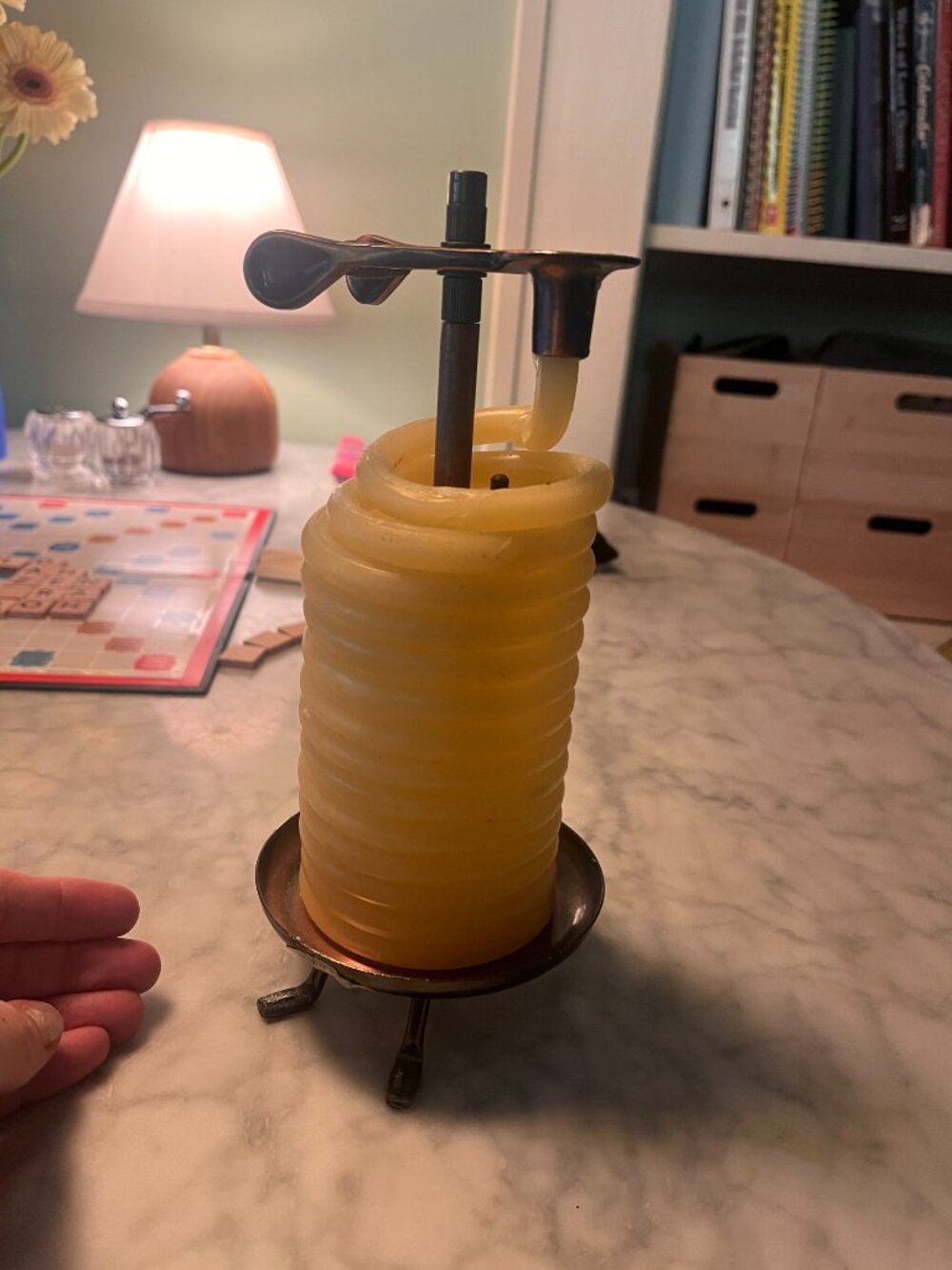 Timekeeping Candle - Picture 2 of 3